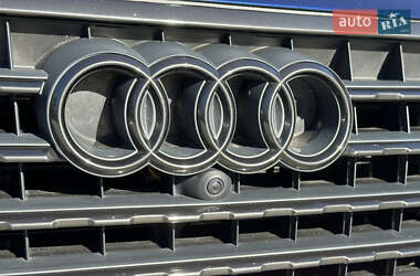 Внедорожник / Кроссовер Audi Q7 2019 в 