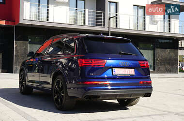 Внедорожник / Кроссовер Audi Q7 2019 в 