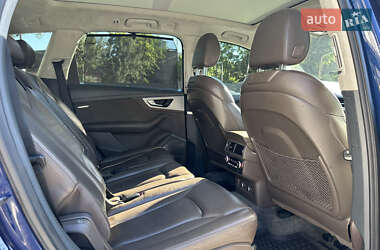 Внедорожник / Кроссовер Audi Q7 2019 в 