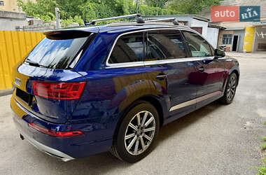 Внедорожник / Кроссовер Audi Q7 2019 в 