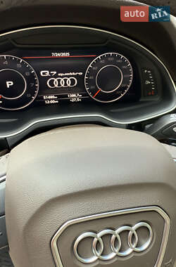 Внедорожник / Кроссовер Audi Q7 2019 в 
