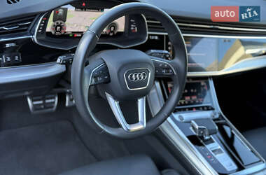 Внедорожник / Кроссовер Audi Q7 2021 в 