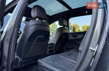 Внедорожник / Кроссовер Audi Q7 2021 в 