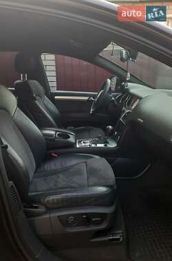 Внедорожник / Кроссовер Audi Q7 2008 в 
