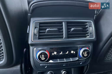 Внедорожник / Кроссовер Audi Q7 2018 в 