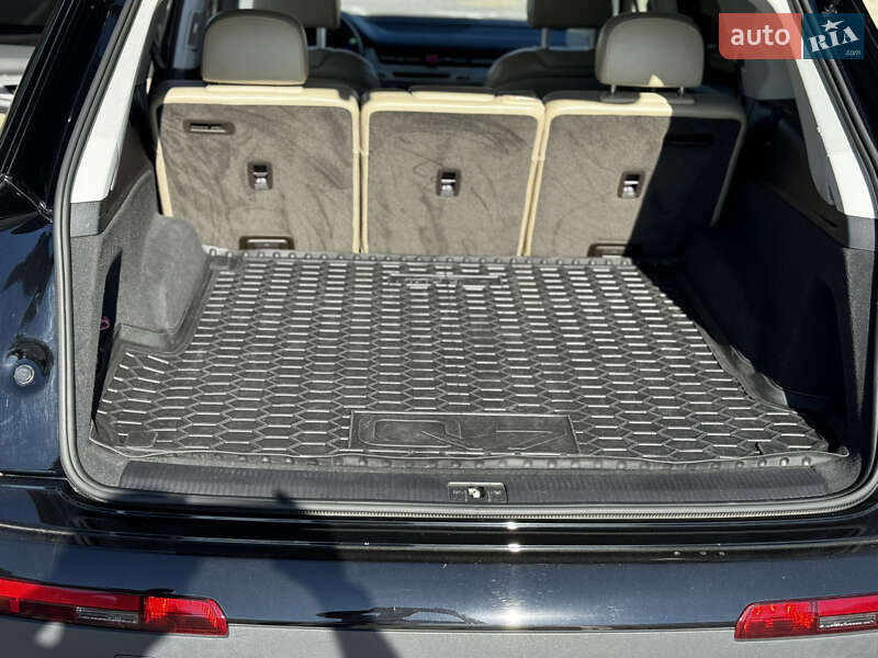 Внедорожник / Кроссовер Audi Q7 2017 в Черкассах фото 18 Внедорожник / Кроссовер Audi Q7 2017 в Черкассах