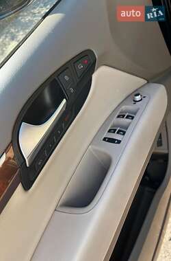 Внедорожник / Кроссовер Audi Q7 2014 в 