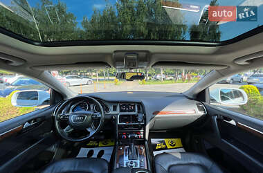 Внедорожник / Кроссовер Audi Q7 2012 в 