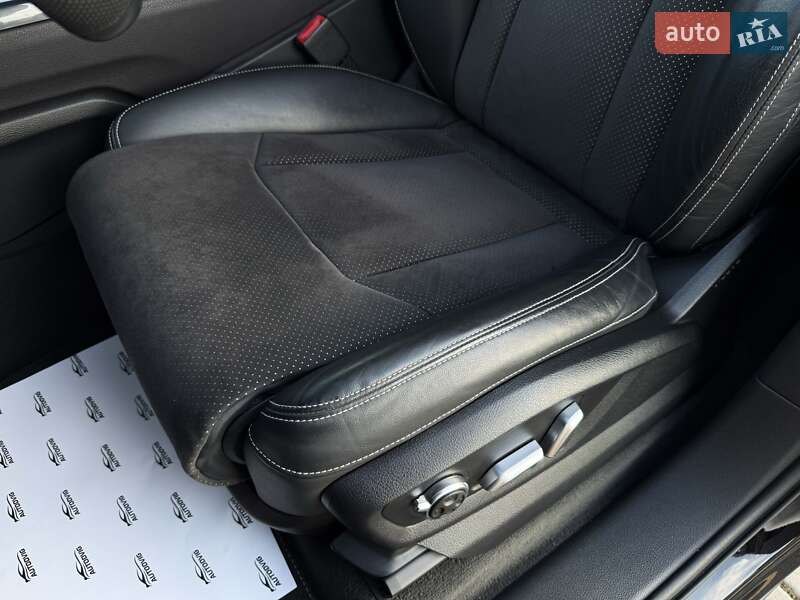 Позашляховик / Кросовер Audi Q7 2017 в Луцьку