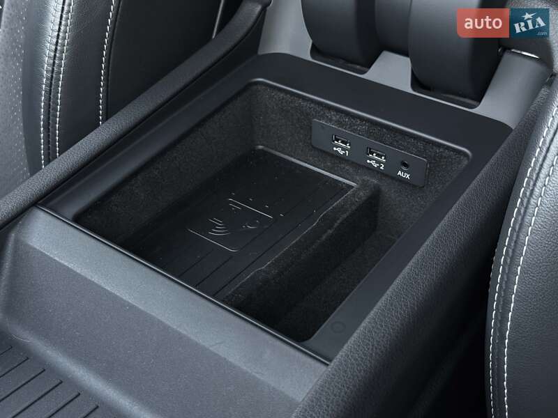 Позашляховик / Кросовер Audi Q7 2017 в Луцьку
