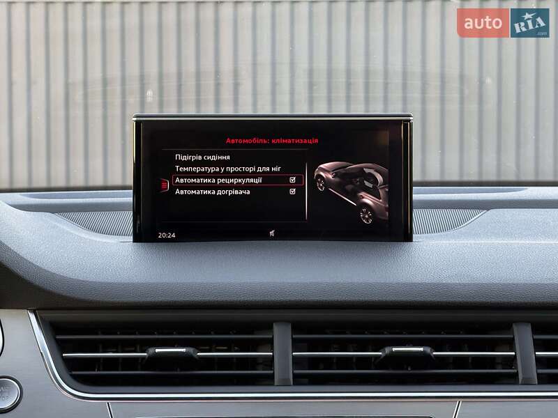Позашляховик / Кросовер Audi Q7 2017 в Луцьку