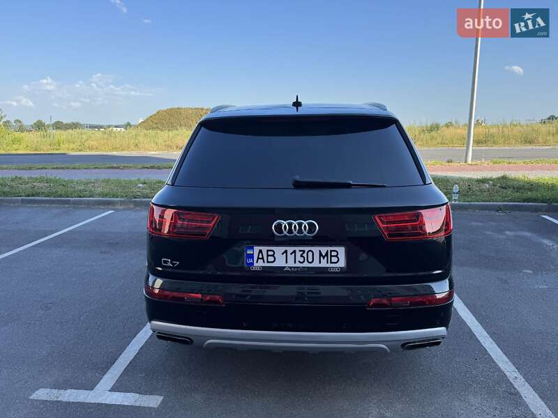 Внедорожник / Кроссовер Audi Q7 2018 в Виннице