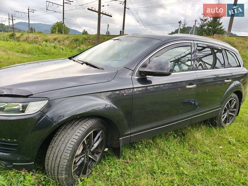 Внедорожник / Кроссовер Audi Q7 2007 в 