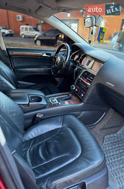 Внедорожник / Кроссовер Audi Q7 2006 в 