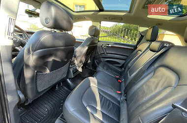 Внедорожник / Кроссовер Audi Q7 2013 в 