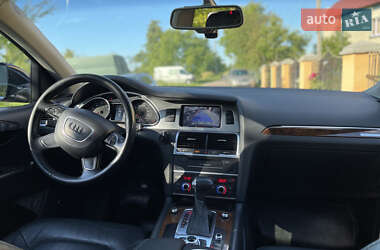 Внедорожник / Кроссовер Audi Q7 2013 в 