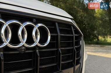 Внедорожник / Кроссовер Audi Q7 2020 в 