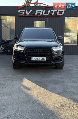 Внедорожник / Кроссовер Audi Q7 2019 в 
