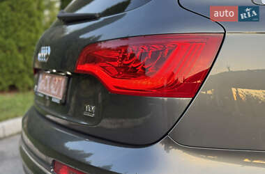 Внедорожник / Кроссовер Audi Q7 2013 в 