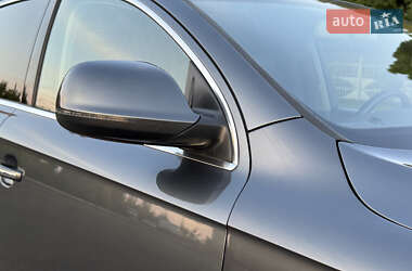 Внедорожник / Кроссовер Audi Q7 2013 в 