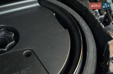 Внедорожник / Кроссовер Audi Q7 2013 в 