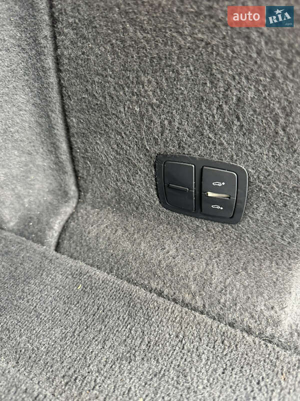Позашляховик / Кросовер Audi Q7 2014 в Чорткові