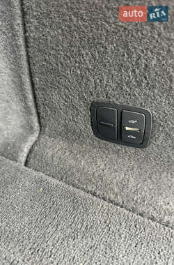 Внедорожник / Кроссовер Audi Q7 2014 в 