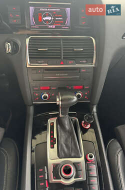 Внедорожник / Кроссовер Audi Q7 2014 в 