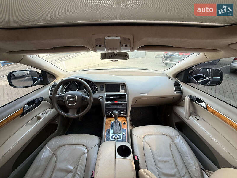 Внедорожник / Кроссовер Audi Q7 2007 в Одессе