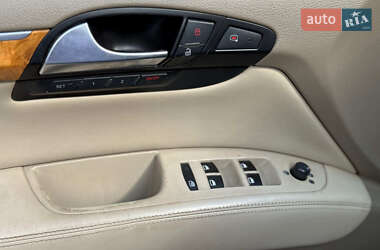 Внедорожник / Кроссовер Audi Q7 2007 в 