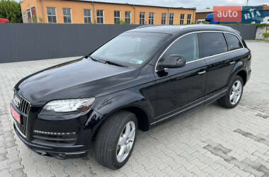 Внедорожник / Кроссовер Audi Q7 2013 в 