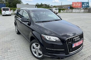 Внедорожник / Кроссовер Audi Q7 2013 в Нововолынске