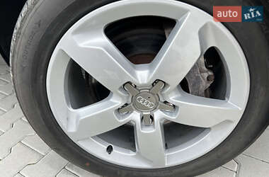 Внедорожник / Кроссовер Audi Q7 2013 в 