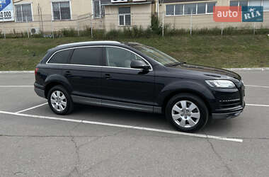 Внедорожник / Кроссовер Audi Q7 2013 в 