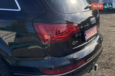 Внедорожник / Кроссовер Audi Q7 2014 в 