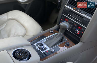 Внедорожник / Кроссовер Audi Q7 2014 в 