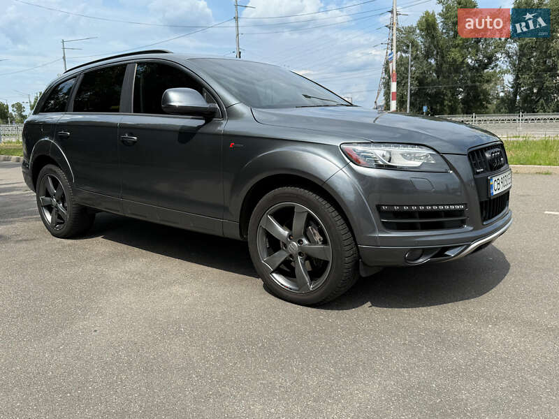 Внедорожник / Кроссовер Audi Q7 2014 в Киеве