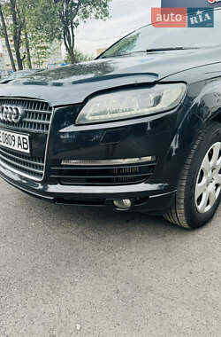 Внедорожник / Кроссовер Audi Q7 2006 в 