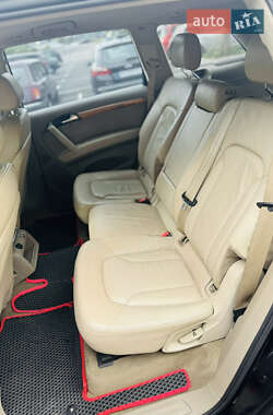 Внедорожник / Кроссовер Audi Q7 2006 в 