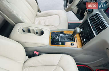 Внедорожник / Кроссовер Audi Q7 2006 в 