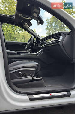 Внедорожник / Кроссовер Audi Q7 2020 в 