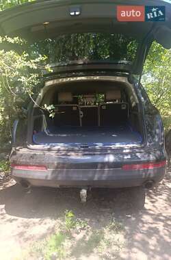 Внедорожник / Кроссовер Audi Q7 2007 в 