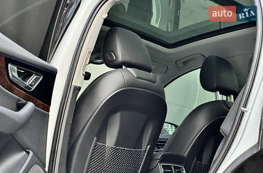 Внедорожник / Кроссовер Audi Q7 2017 в 