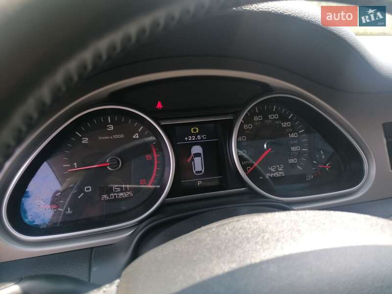 Позашляховик / Кросовер Audi Q7 2014 в Івано-Франківську