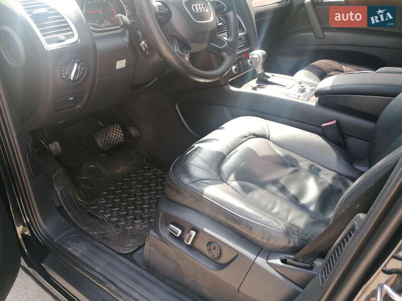 Позашляховик / Кросовер Audi Q7 2014 в Івано-Франківську
