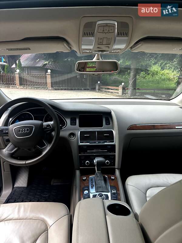 Внедорожник / Кроссовер Audi Q7 2013 в Самборе