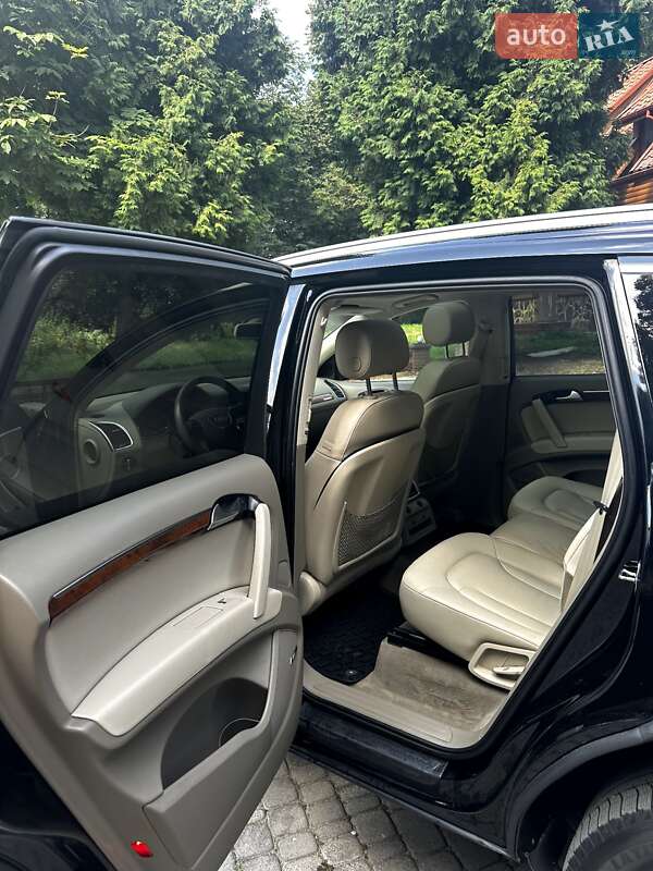 Внедорожник / Кроссовер Audi Q7 2013 в Самборе