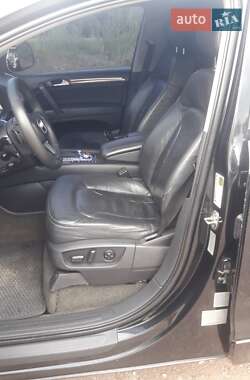 Внедорожник / Кроссовер Audi Q7 2006 в 