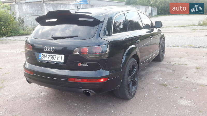 Внедорожник / Кроссовер Audi Q7 2006 в Глухове