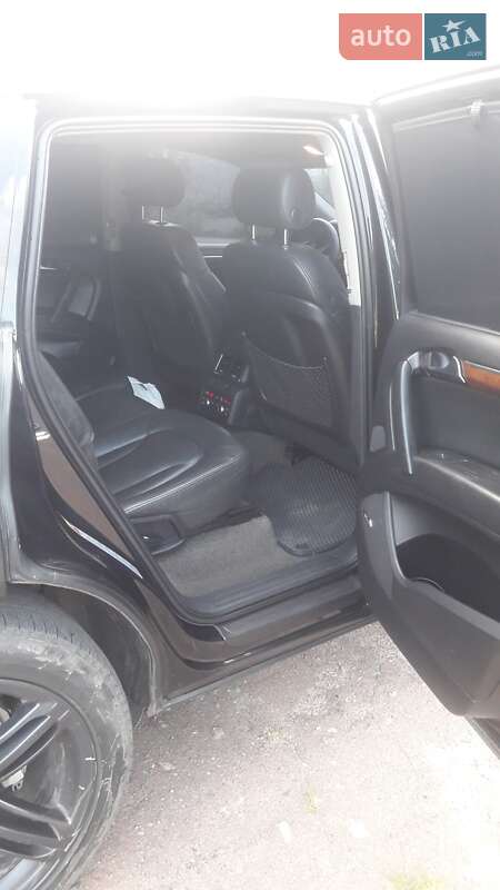 Внедорожник / Кроссовер Audi Q7 2006 в Глухове